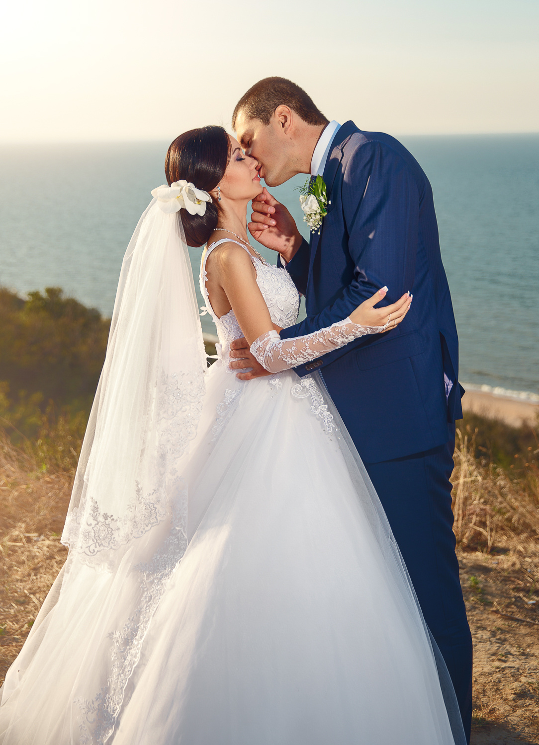 Renatphoto-Художественная фотосессия в Темрюке на берегу азовского моря. Профессиональная фотосъёмка интерьеров, предметная фотосессия еды для меню г. Анапа