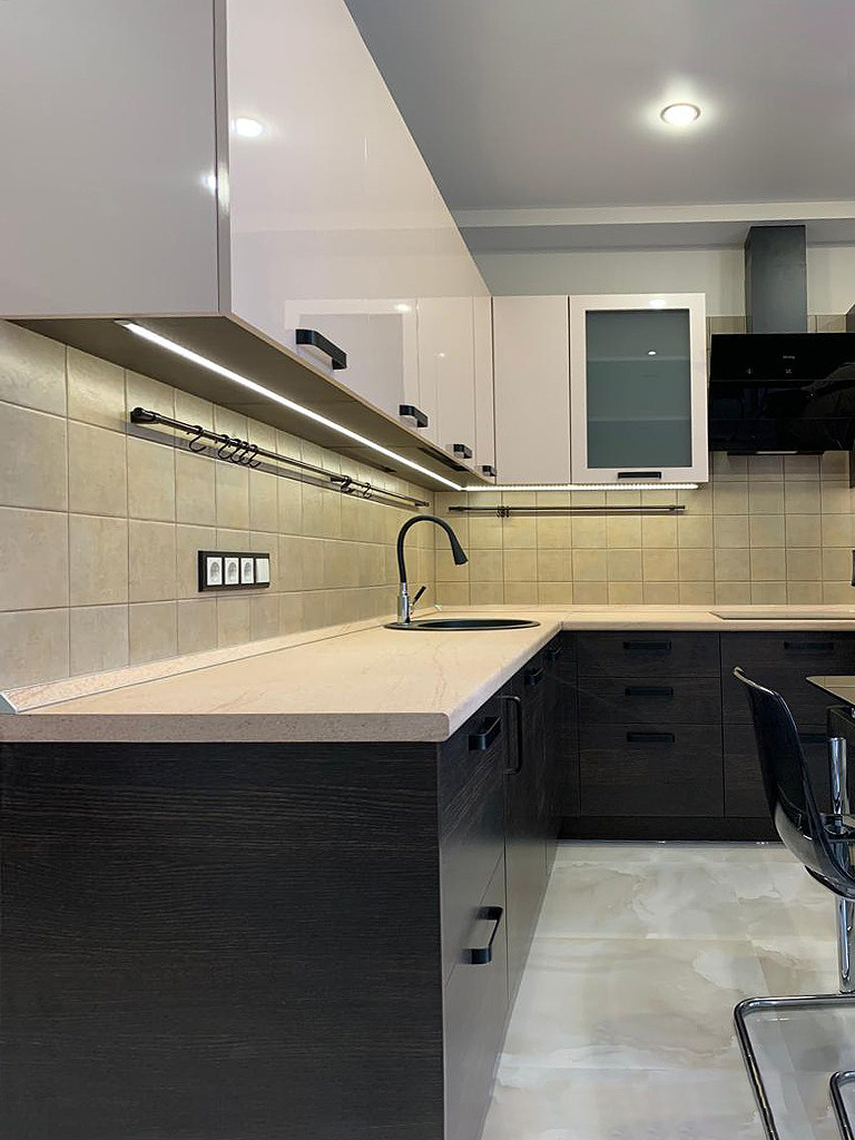 Кухни на заказ в Евпатории. Мебель на заказ в Евпатории