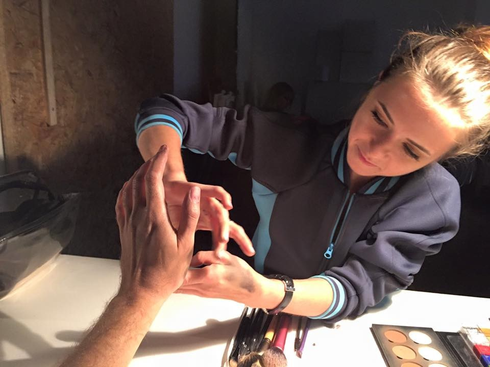 Мои руки в журнале AD 2015. Фотограф Василий Буланов