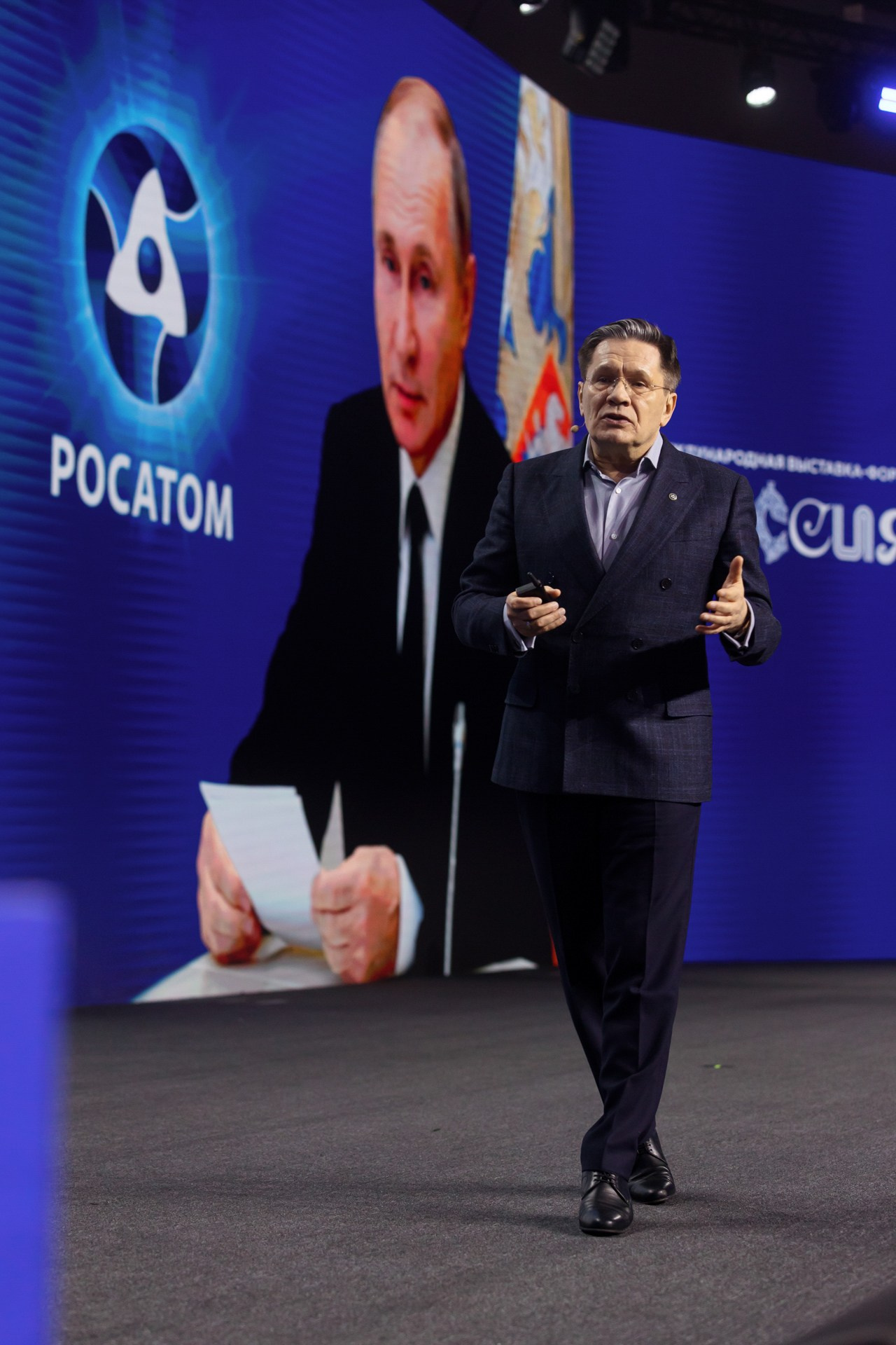 Деловое. Фотограф событий, Максим Романенко