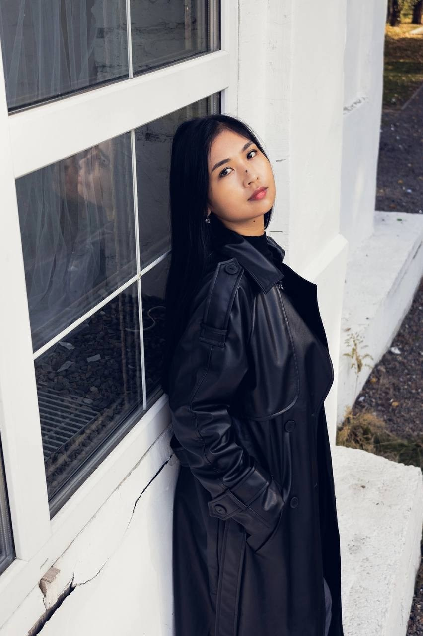 Модель для предметной съемки Дамира Красноярск| Sale Easy