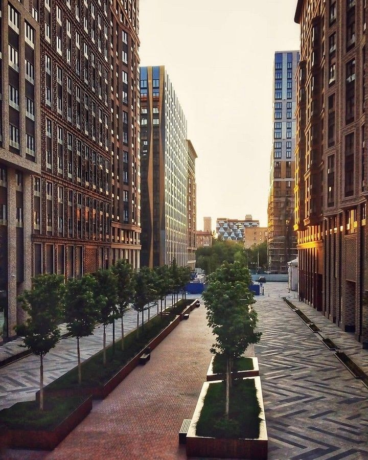 Фотосессия в жилом комплексе — атриум и панорамные окна