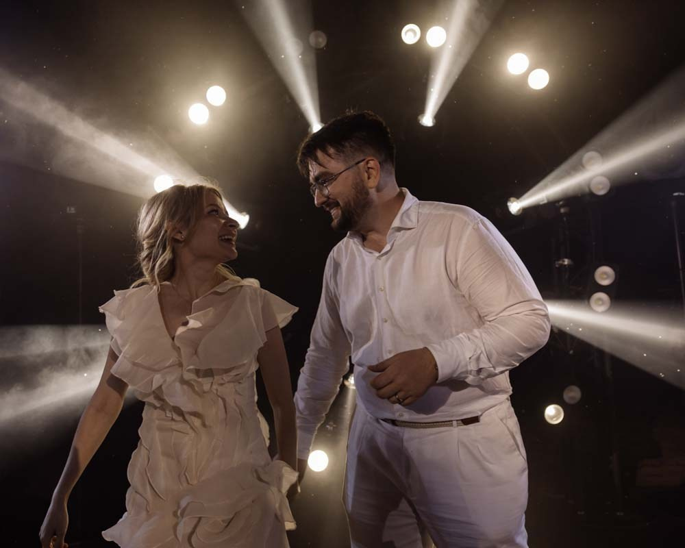 Любовь и ветер. Владимир Киселев — свадебный фотограф в Саратове, Москве и по всему миру