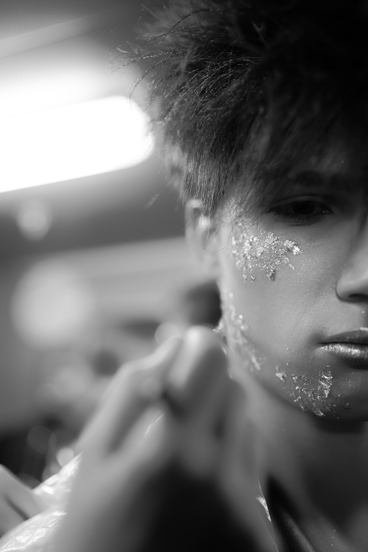 Сзади. SpbFW 2023. Репортажный и студийный фотограф в Санкт-Петербурге Марк Скворцов