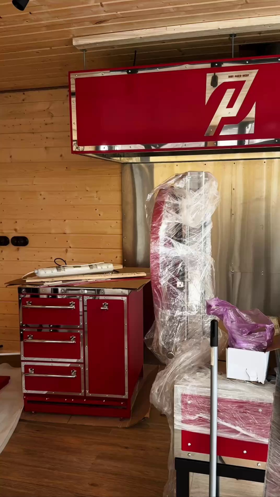 New Year’s Eve service and congratulations to the team at the Zozulinsky&Potseluev workshop. Another person Pavel Potseluev. A photographer in 2026