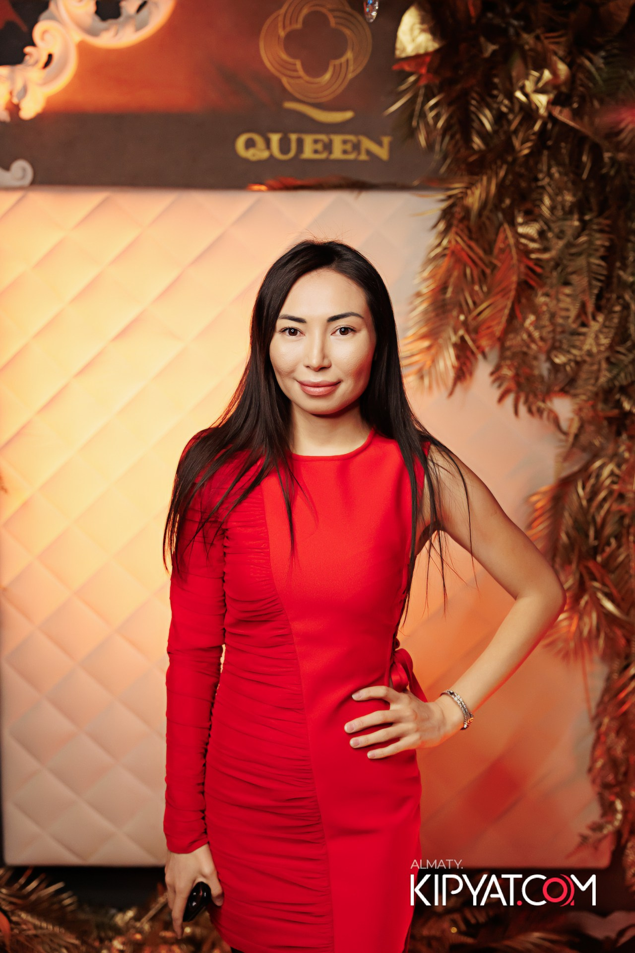 QUEEN. КИПЯТКОМ АЛМАТЫ!