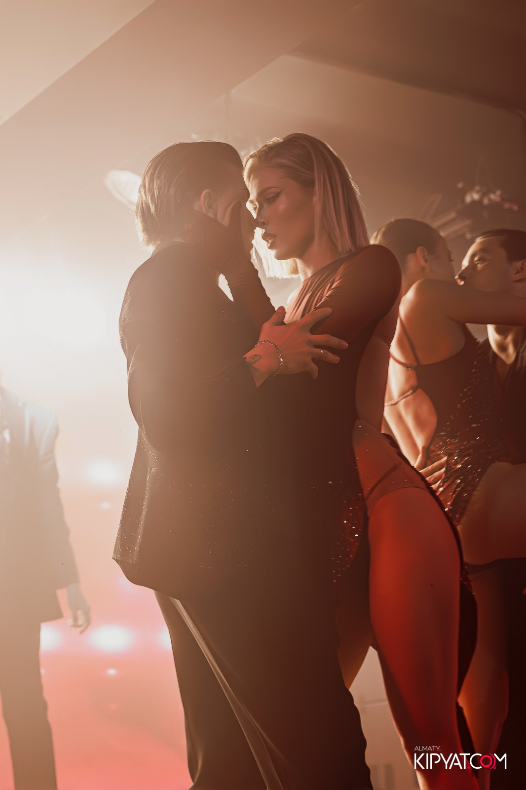 MARUV THE THEATER. КИПЯТКОМ АЛМАТЫ!