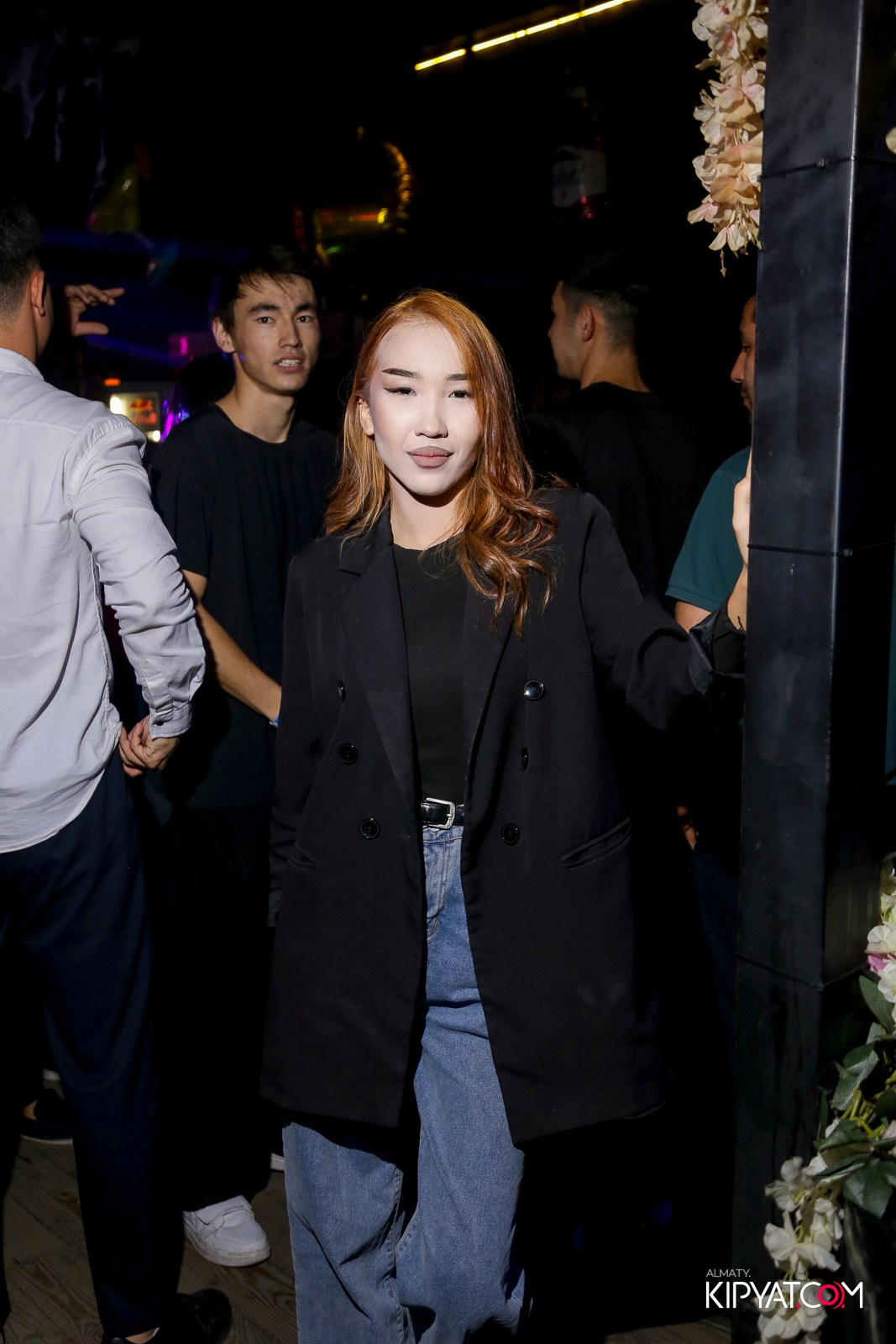 UYAT EMES BAR. КИПЯТКОМ АЛМАТЫ!