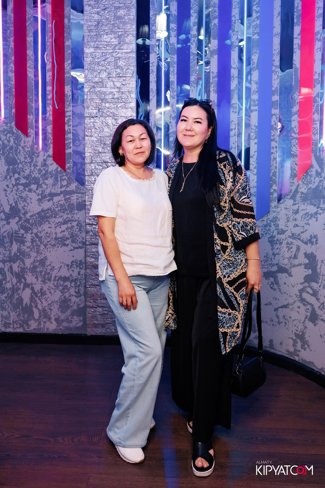 УХО И МЕДВЕДЬ НА ГАГАРИНА. КИПЯТКОМ АЛМАТЫ!