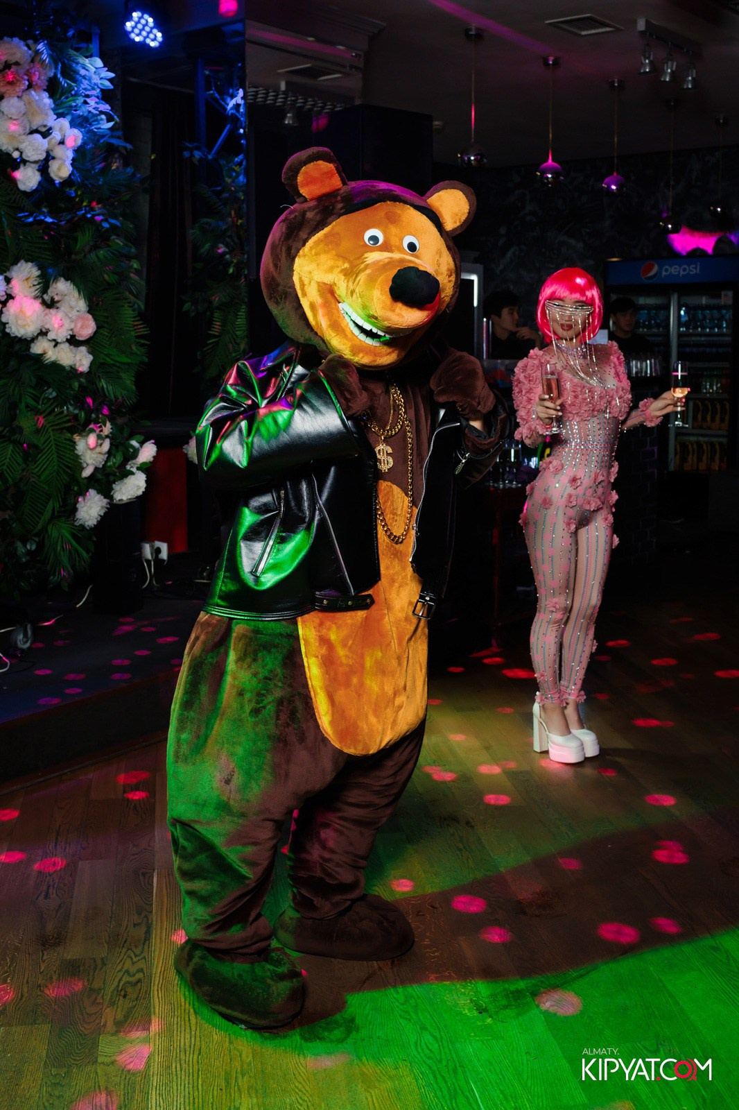 УХО И МЕДВЕДЬ НА КУРМАНГАЗЫ. КИПЯТКОМ АЛМАТЫ!