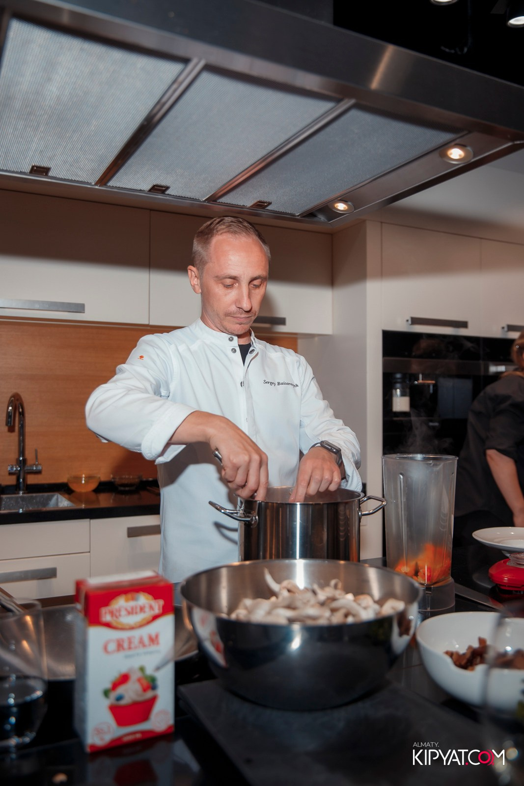 МАСТЕР-КЛАСС MIELE. КИПЯТКОМ АЛМАТЫ!