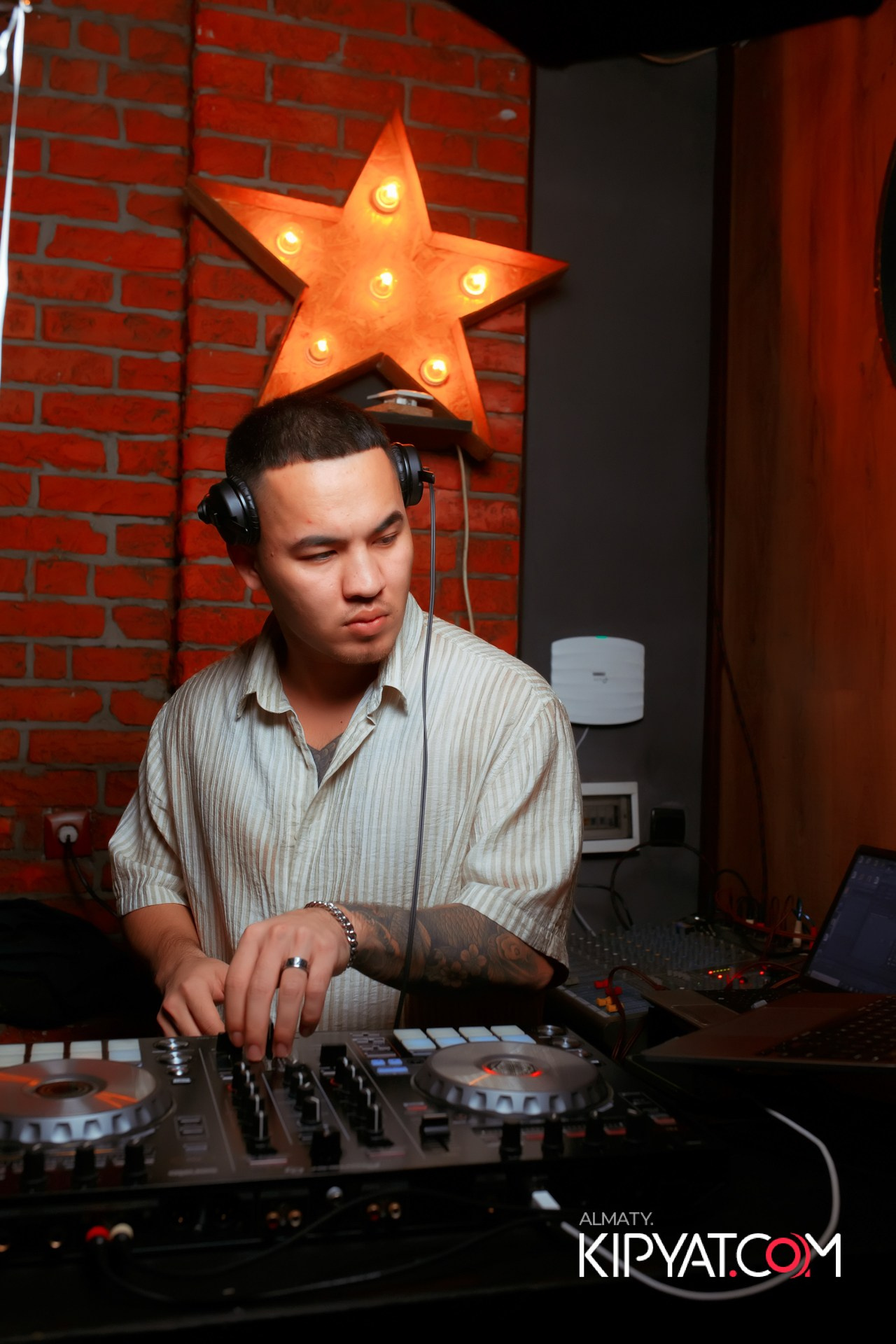 ШИШКА LOUNGE НА ЖИБЕК ЖОЛЫ. КИПЯТКОМ АЛМАТЫ!