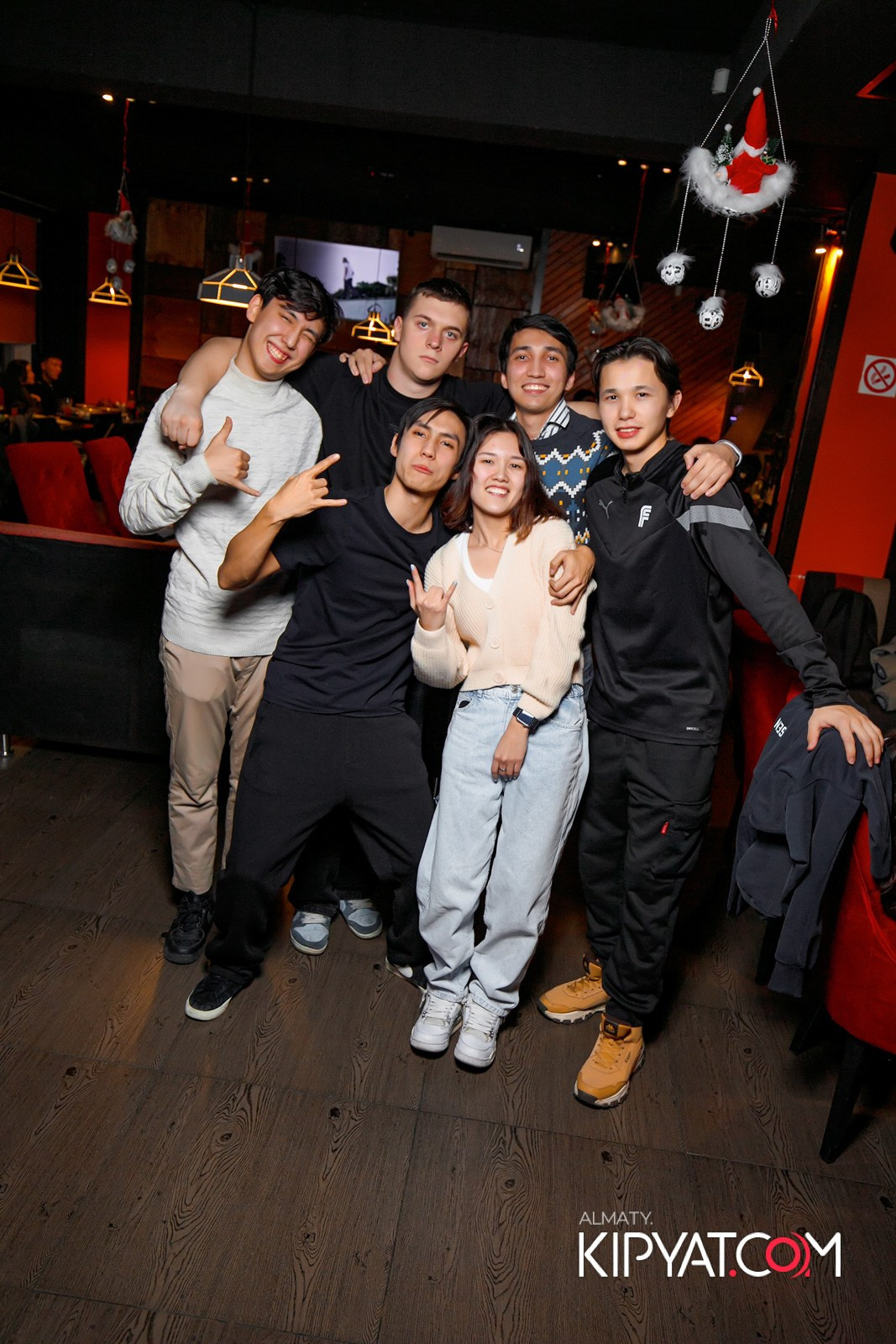 ШАШЛЫКОФФ. КИПЯТКОМ АЛМАТЫ!