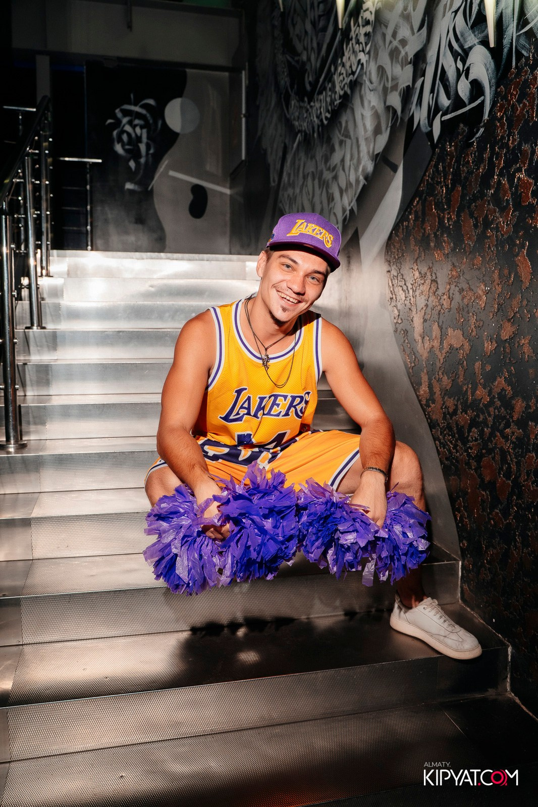 ДОРОГАЯ, Я НЕ ПИЛ. КИПЯТКОМ АЛМАТЫ!