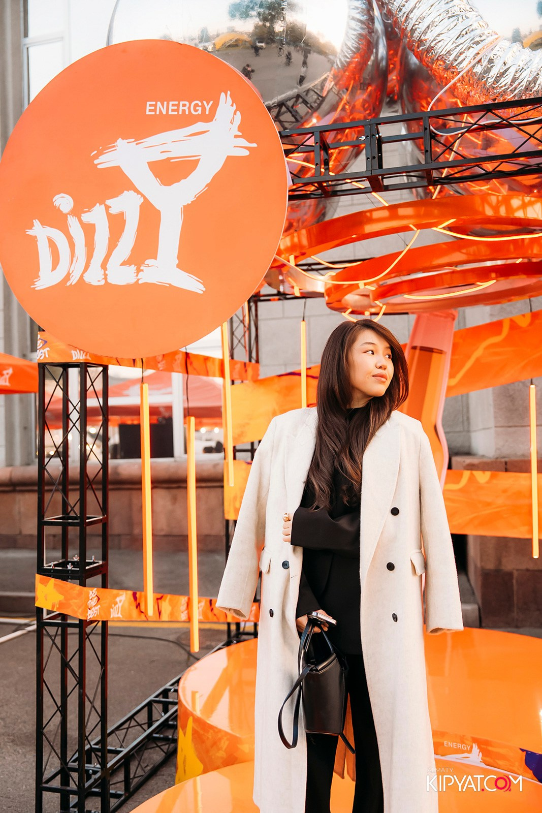 КОНЦЕРТ МИРАСА ЖУГУНУСОВА НА ЦЕНТРАЛЬНОМ СТАДИОНЕ. КИПЯТКОМ АЛМАТЫ!