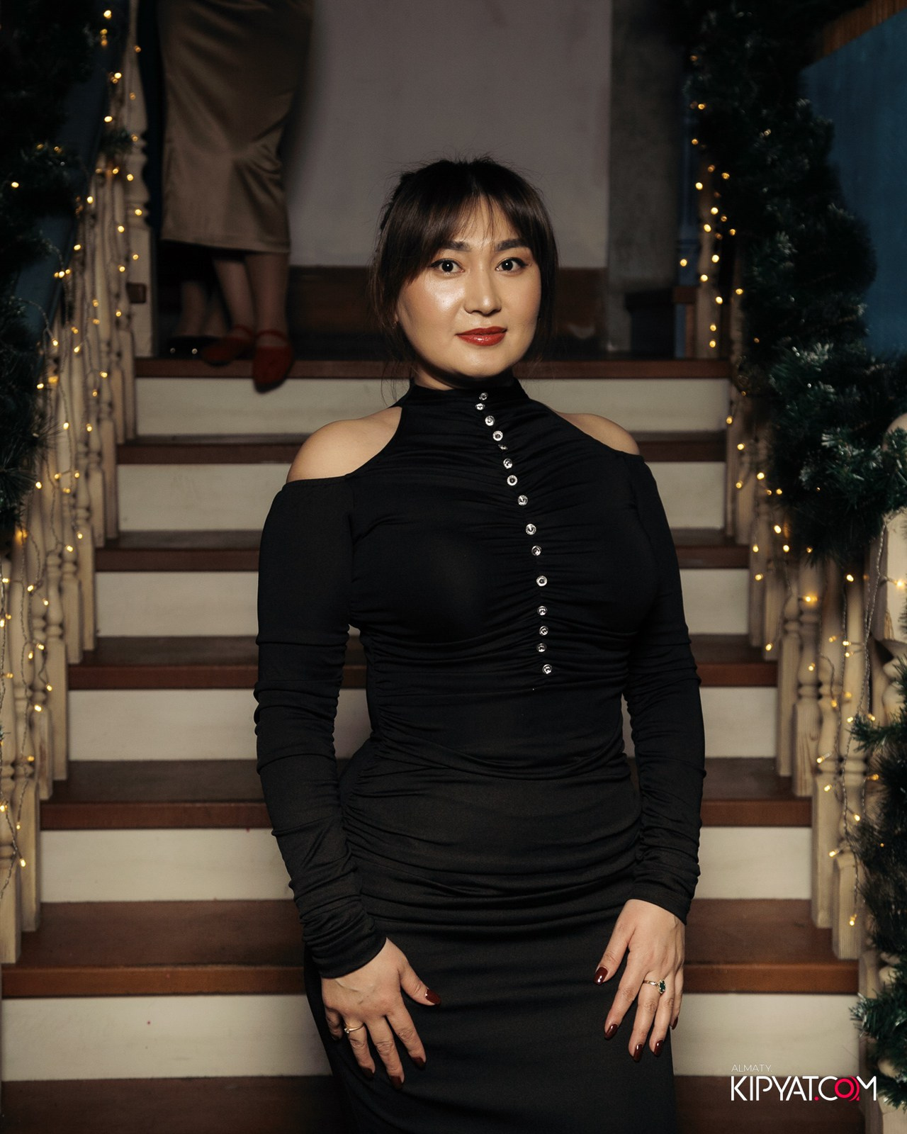 ГРУЗИНСКИЙ ДВОР НА КАБАНБАЙ БАТЫРА. КИПЯТКОМ АЛМАТЫ!