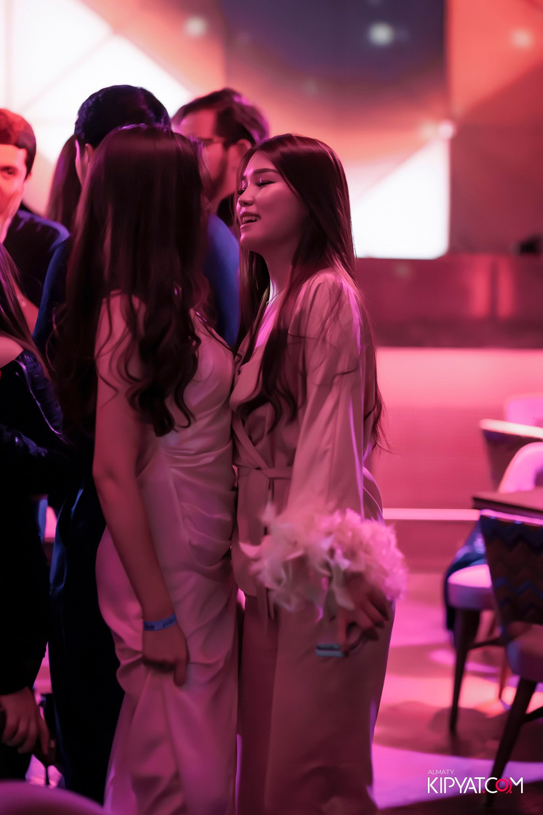EVENT BAR. КИПЯТКОМ АЛМАТЫ! Фотосъемка мероприятий в Алматы