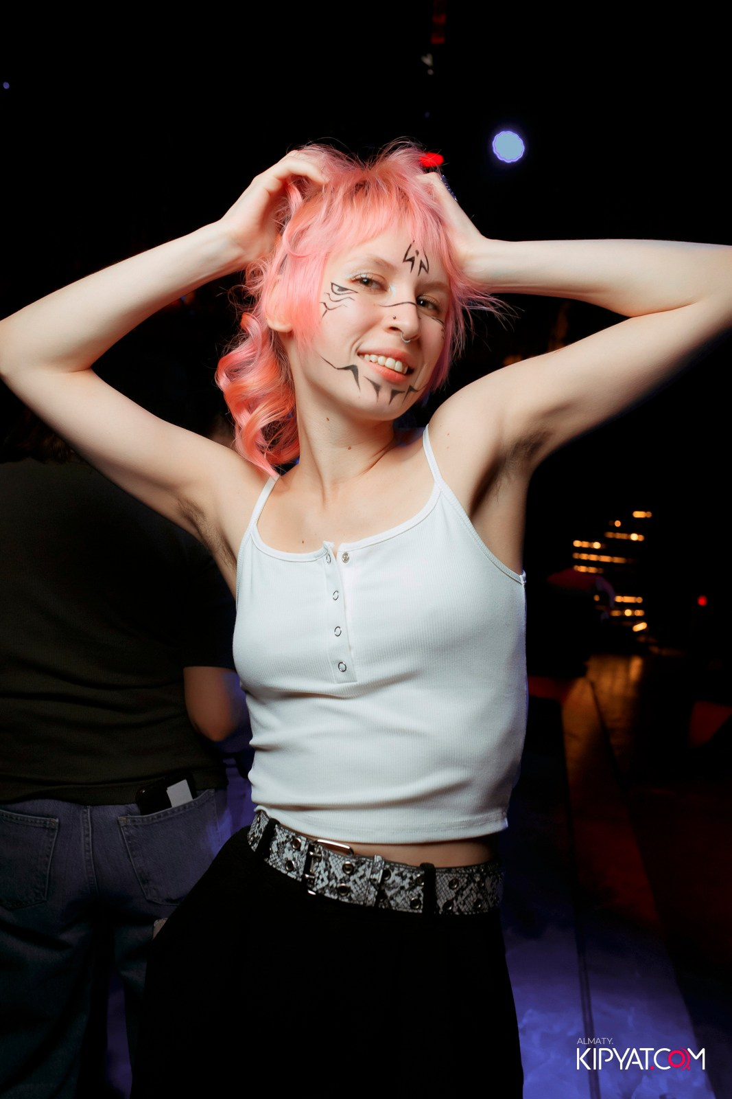 БАЛ НЕЧИСТИ В HIT RETRO. КИПЯТКОМ АЛМАТЫ!