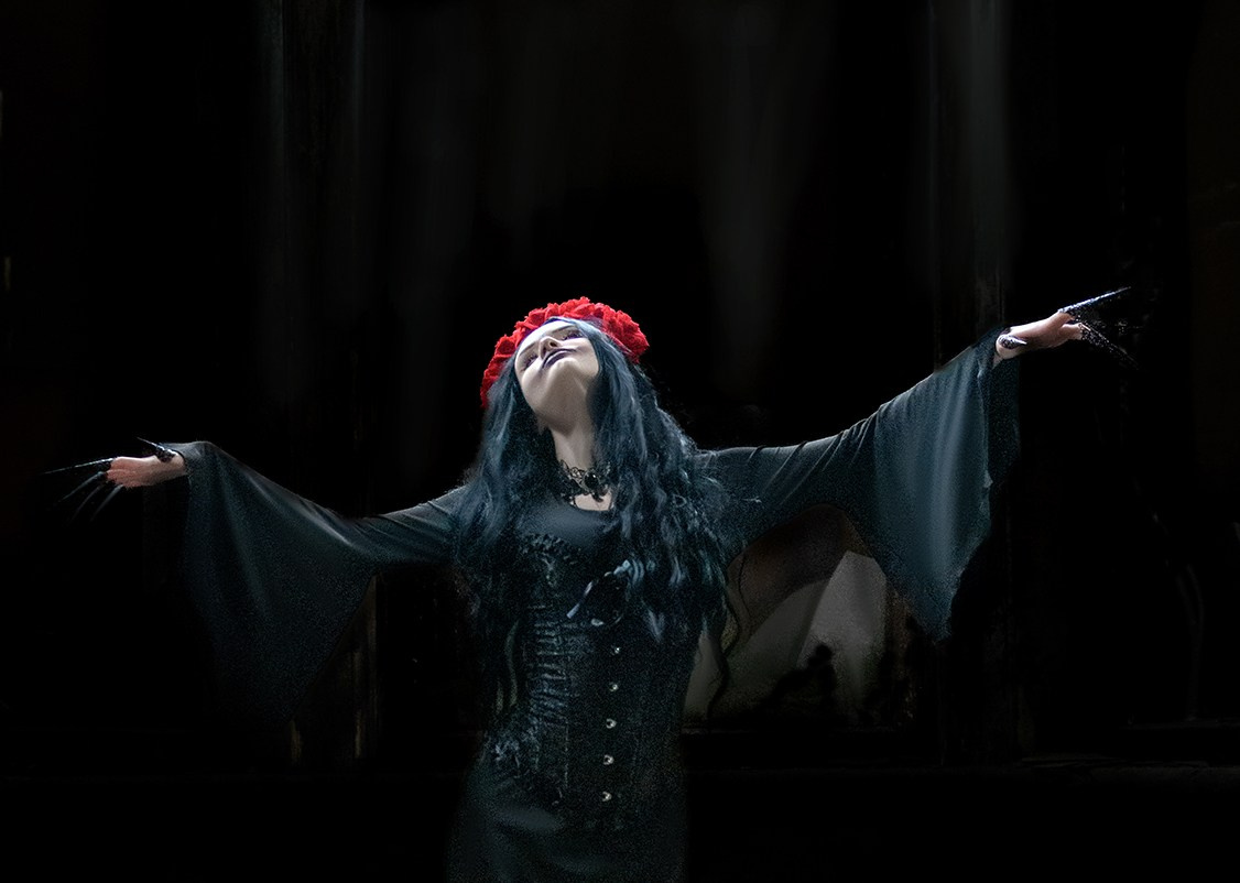 «Ведьмы бывают разные» София. Организация и проведение фотосъемок в Санкт-Петербурге. Фотограф Смирягин Илья