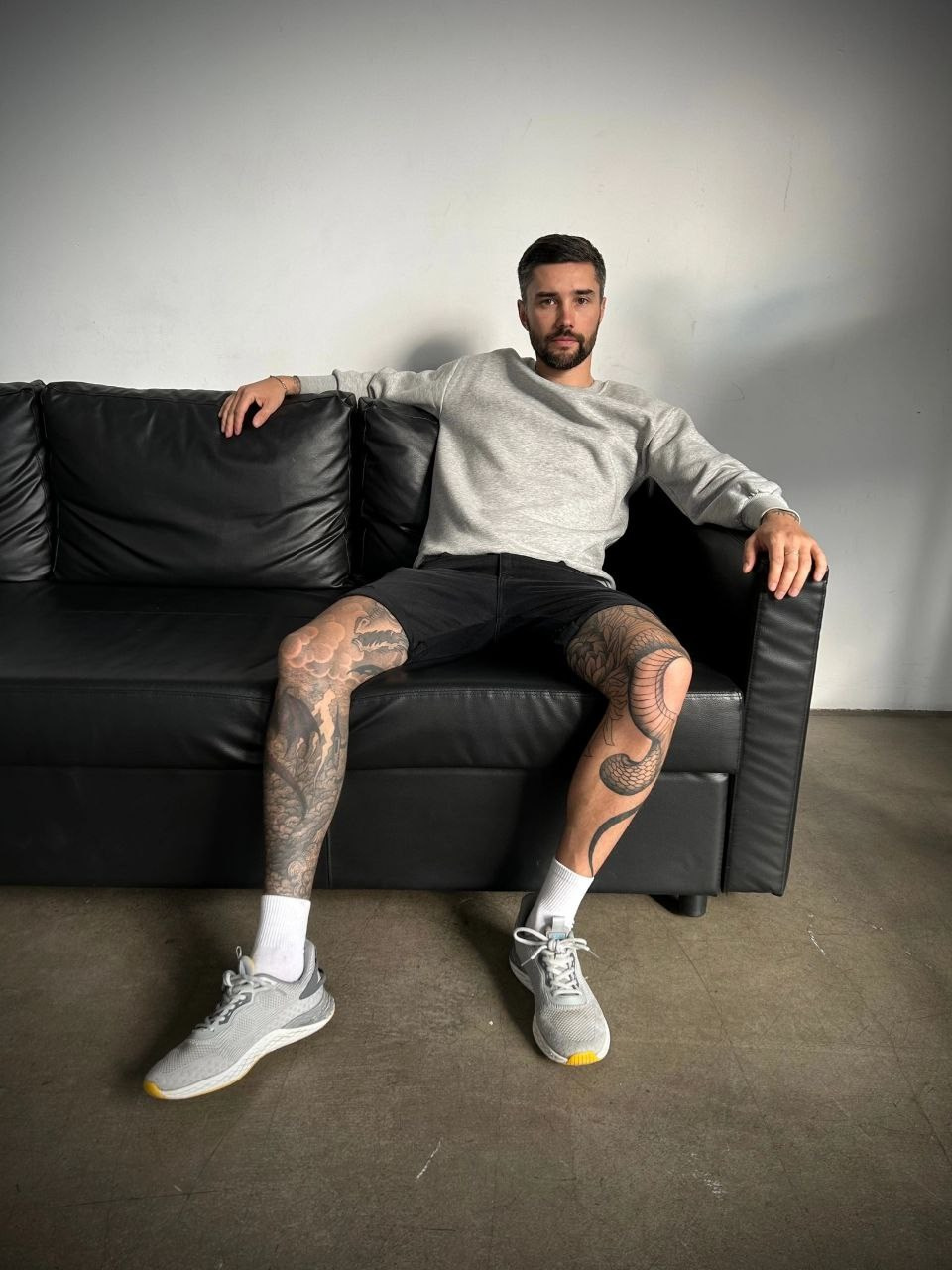 Томас, 176 рост, 46-48. KED Production — продакшн из СПб. Создаём фото, видео и контент, который помогает брендам и селлерам продавать больше