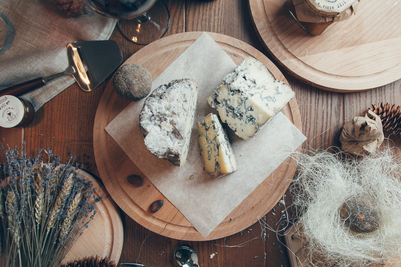 Фуд-фото для магазина Сыр и Вино