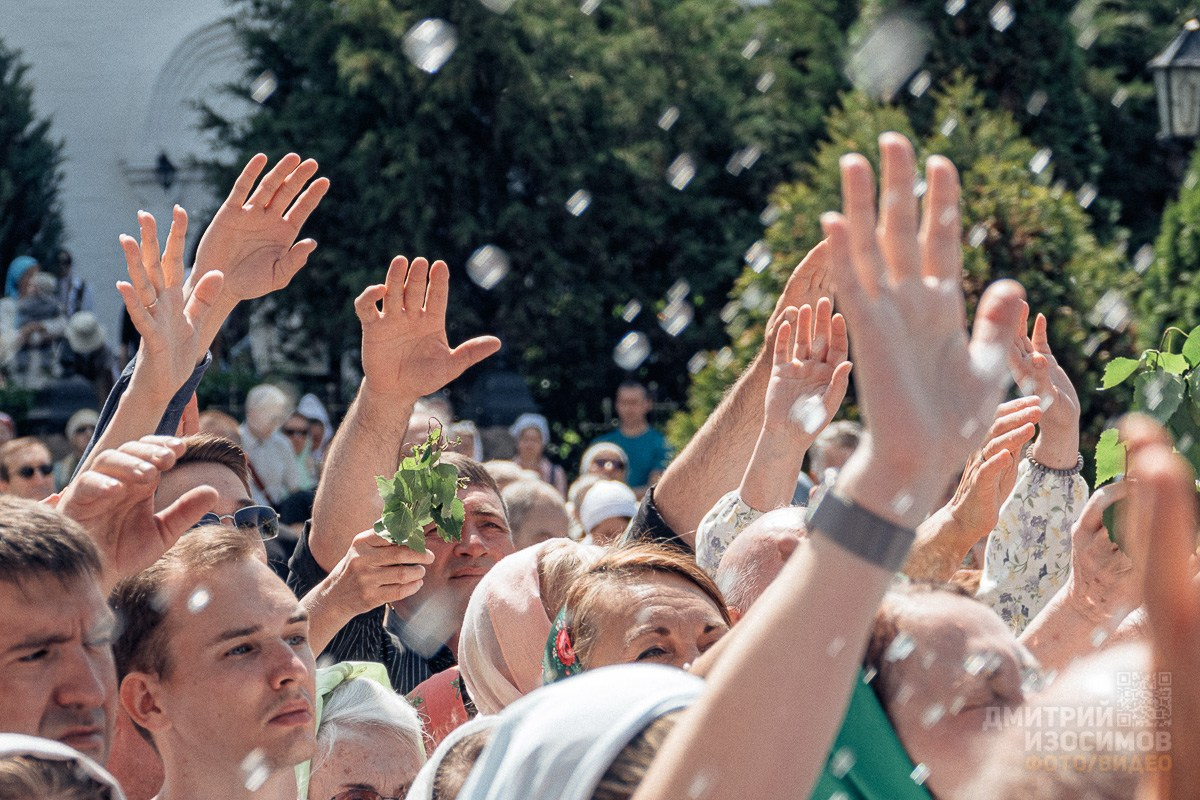 Крестный ход на Троицу