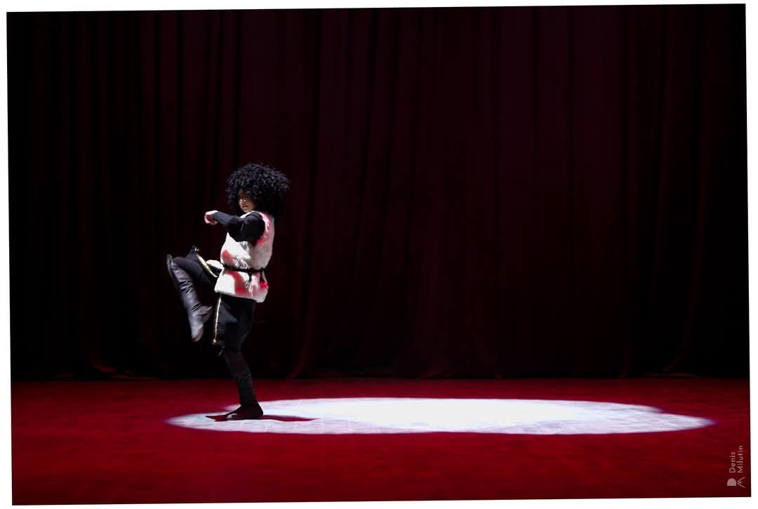 Грузинский танец. Портретный фотограф Денис Милютин