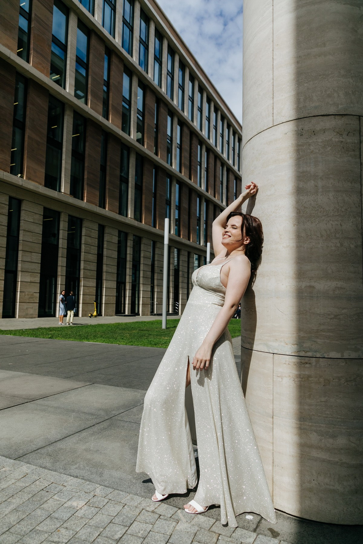 Свадебная прогулка в СПб, фотограф Денис Дорфф. Фотограф крещение венчание в Петербурге! Помогает подобрать храм и посоветовал душевного батюшку в СПб