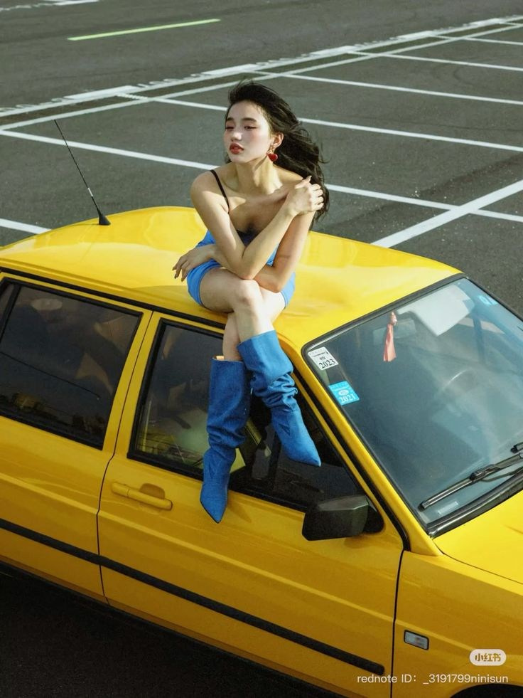 Екатерина. Женский фотограф. Создатель украшений ручной работы. Модель