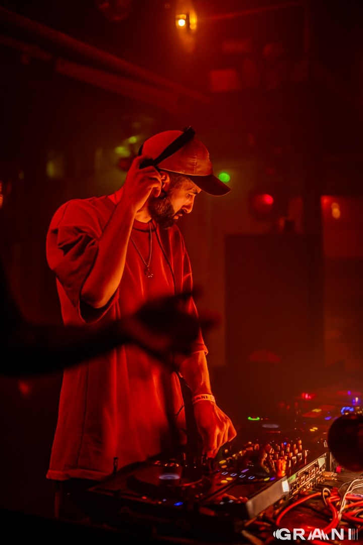 GRANI в клубе ARMA. Репортажный фотограф в Москве