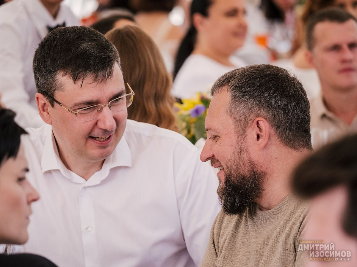 Скачки фаворитов 2024