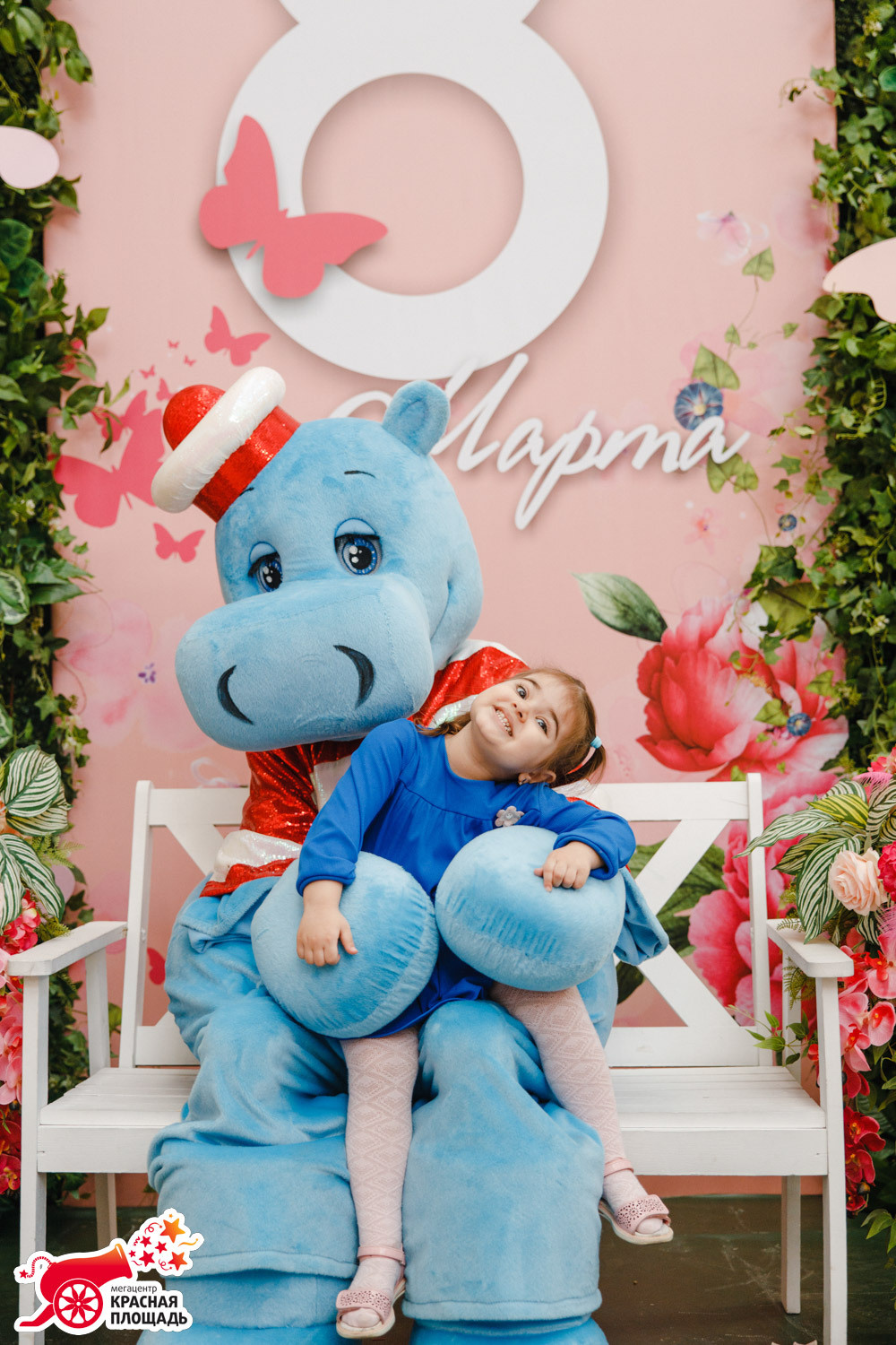 8 Марта ТЦ «Красная Площадь»