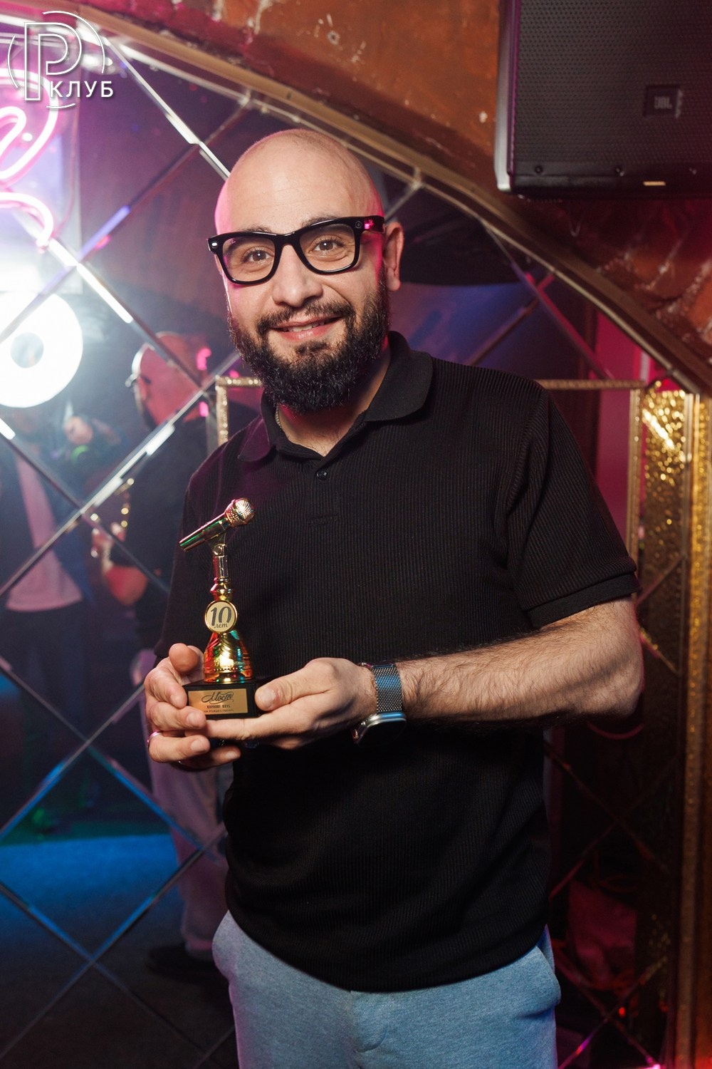 Мост Караоке на Кузнецком 26.06.2026. Фотопортал RClub — освещение ресторанной, светской и клубной жизни Москвы