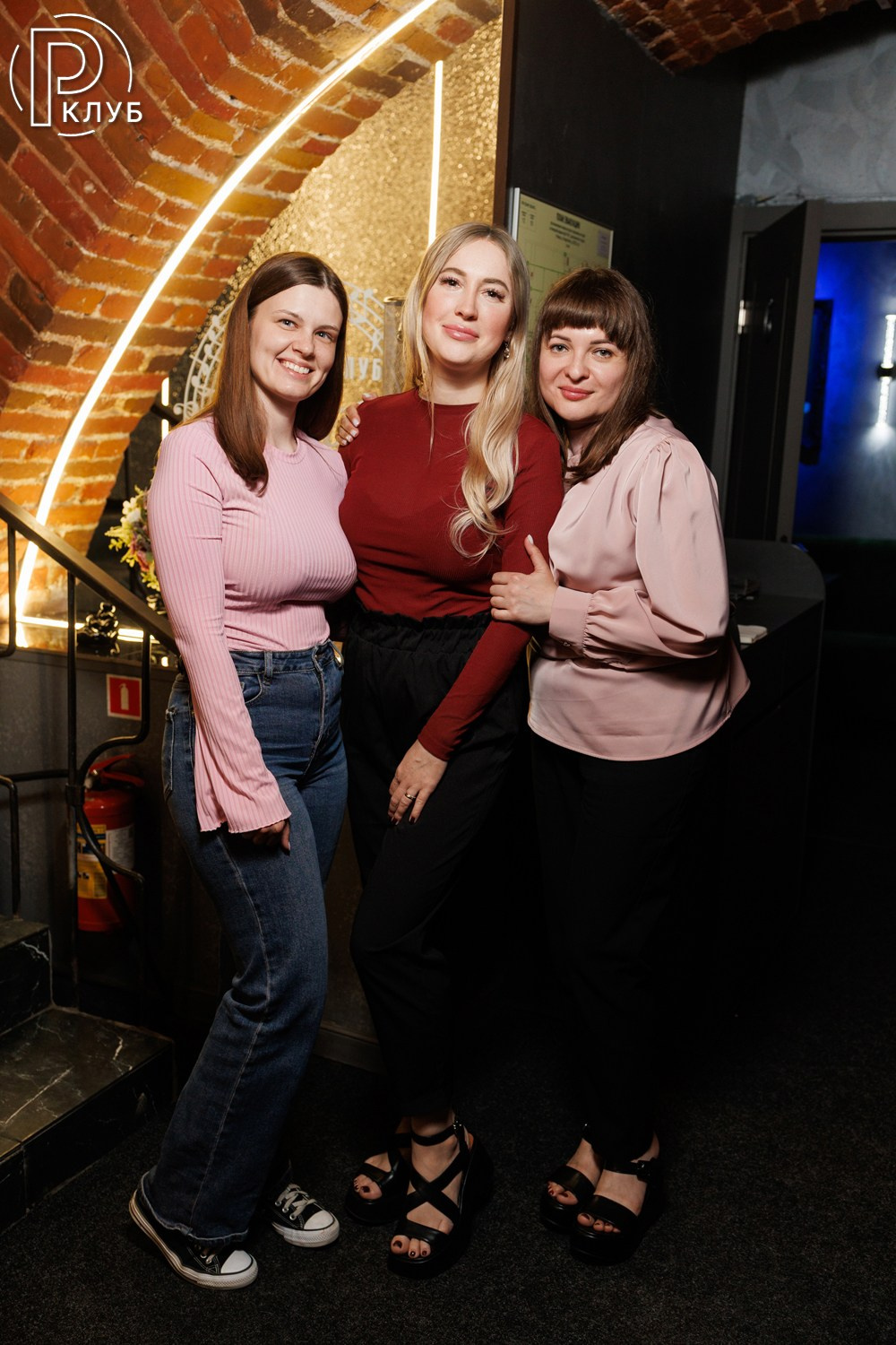 Мост Караоке на Кузнецком 26.06.2026. Фотопортал RClub — освещение ресторанной, светской и клубной жизни Москвы