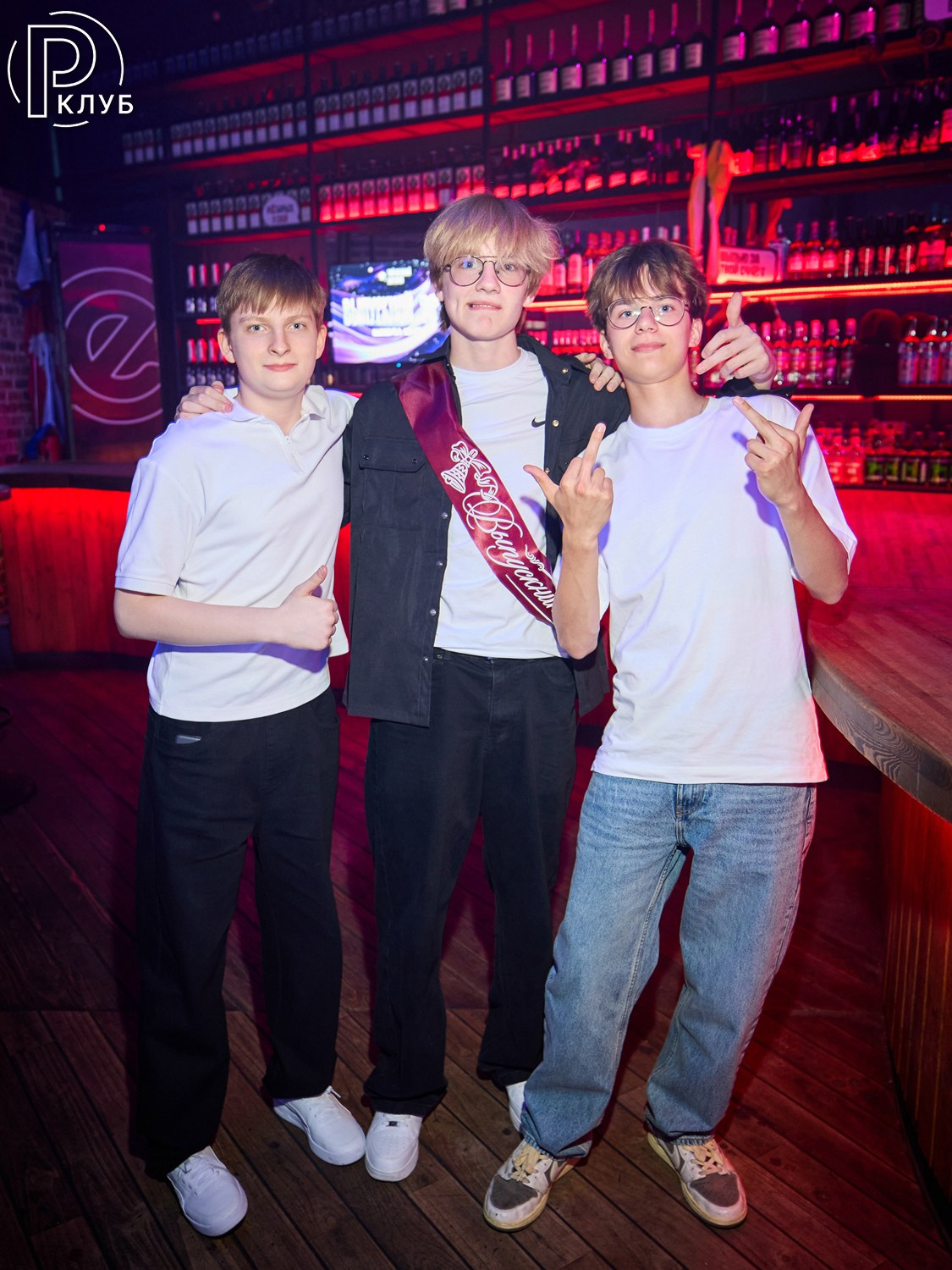 Небар Пятницкая выпускной 25.06.2026. Фотопортал RClub — освещение ресторанной, светской и клубной жизни Москвы