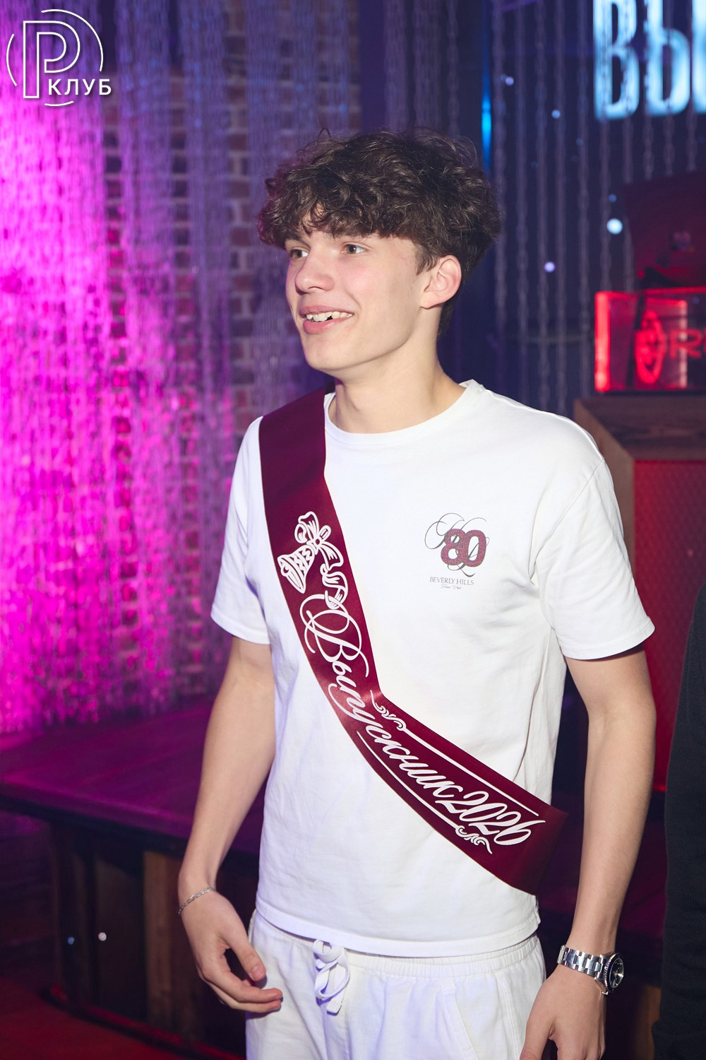 Небар Пятницкая выпускной 25.06.2026. Фотопортал RClub — освещение ресторанной, светской и клубной жизни Москвы