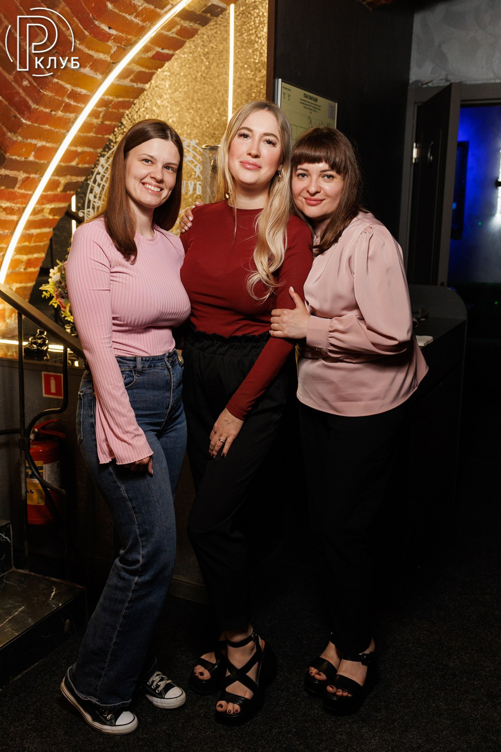 Мост Караоке на Кузнецком 26.06.2026. Фотопортал RClub — освещение ресторанной, светской и клубной жизни Москвы
