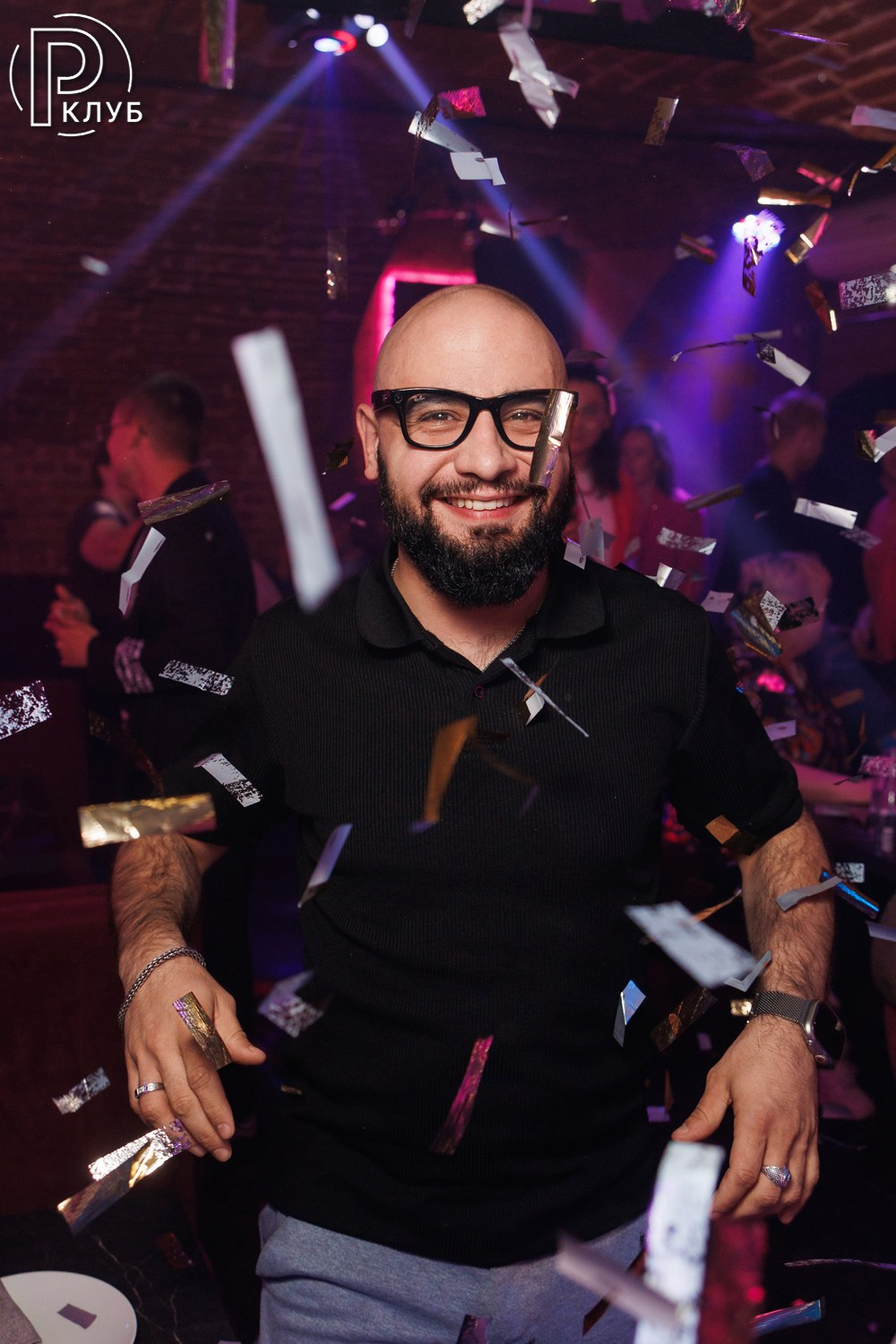 Мост Караоке на Кузнецком 26.06.2026. Фотопортал RClub — освещение ресторанной, светской и клубной жизни Москвы
