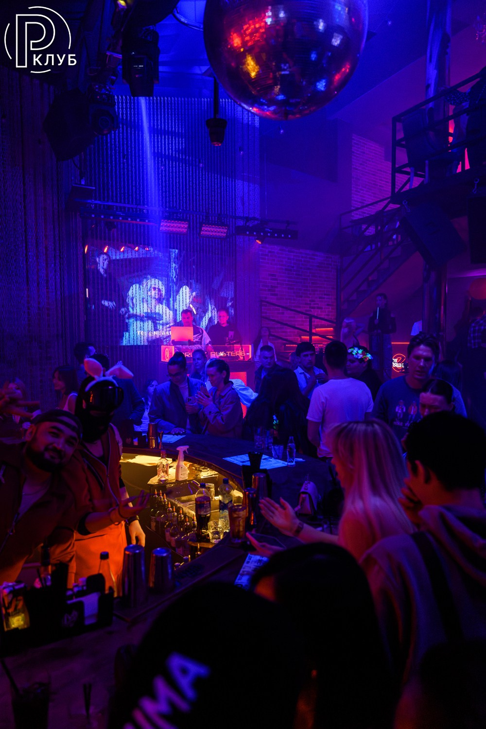 Небар Пятницкая 30.05.2026. Фотопортал RClub — освещение ресторанной, светской и клубной жизни Москвы