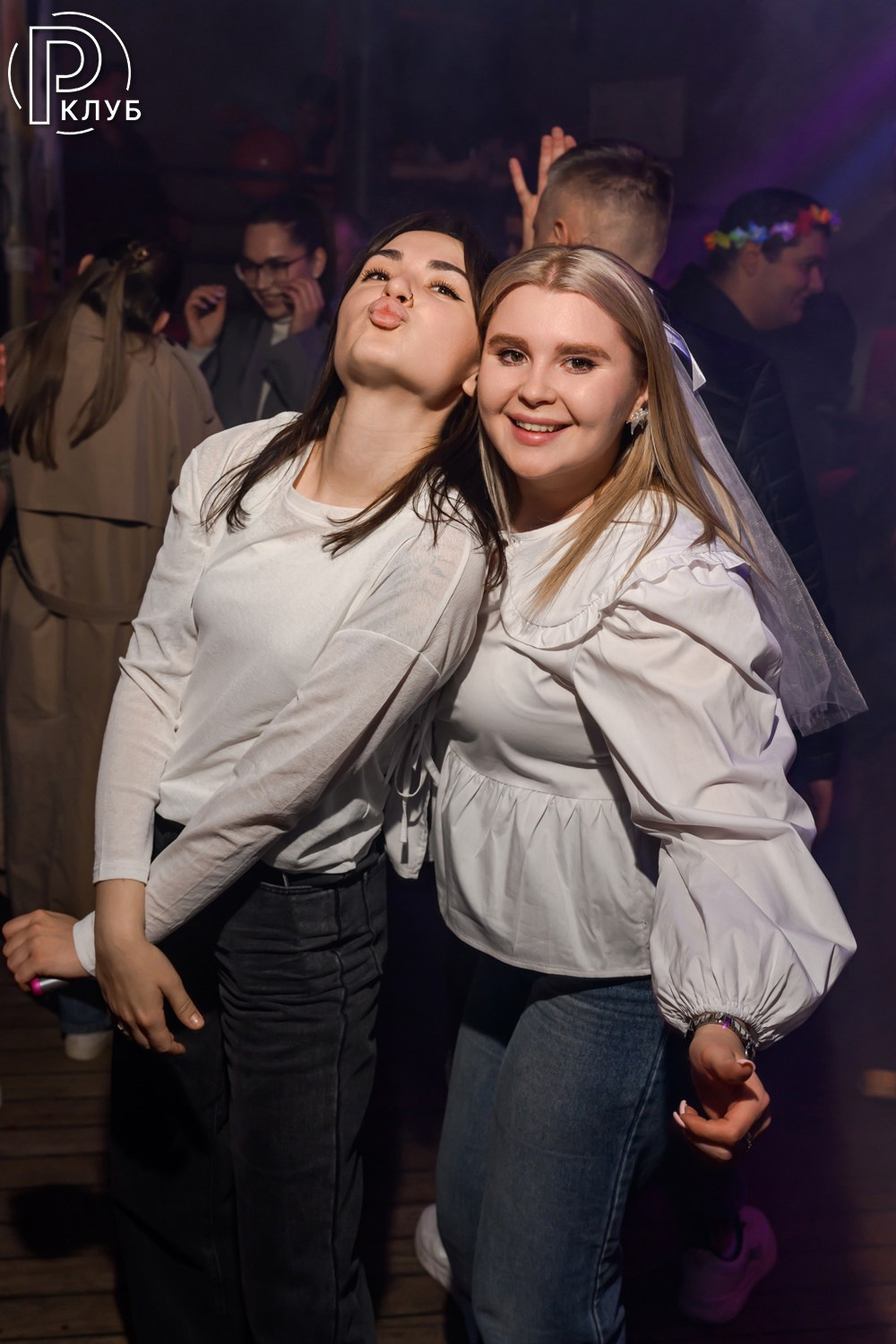 Небар Пятницкая 30.05.2026. Фотопортал RClub — освещение ресторанной, светской и клубной жизни Москвы