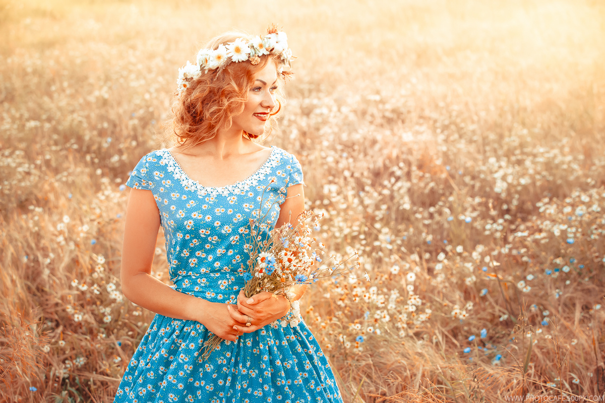 O. Warm summer evening. Destination wedding photographer in Iceland, Spain, Italy, Greece and