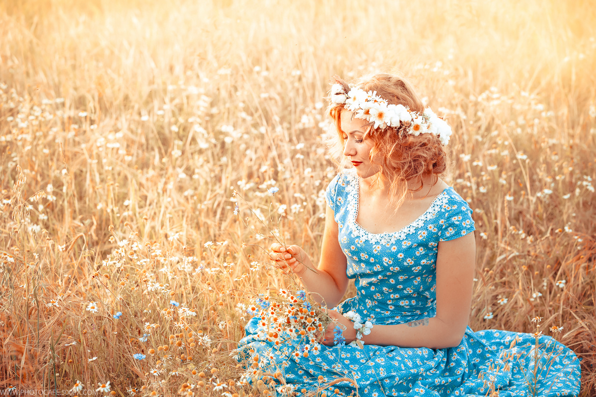 O. Warm summer evening. Destination wedding photographer in Iceland, Spain, Italy, Greece and