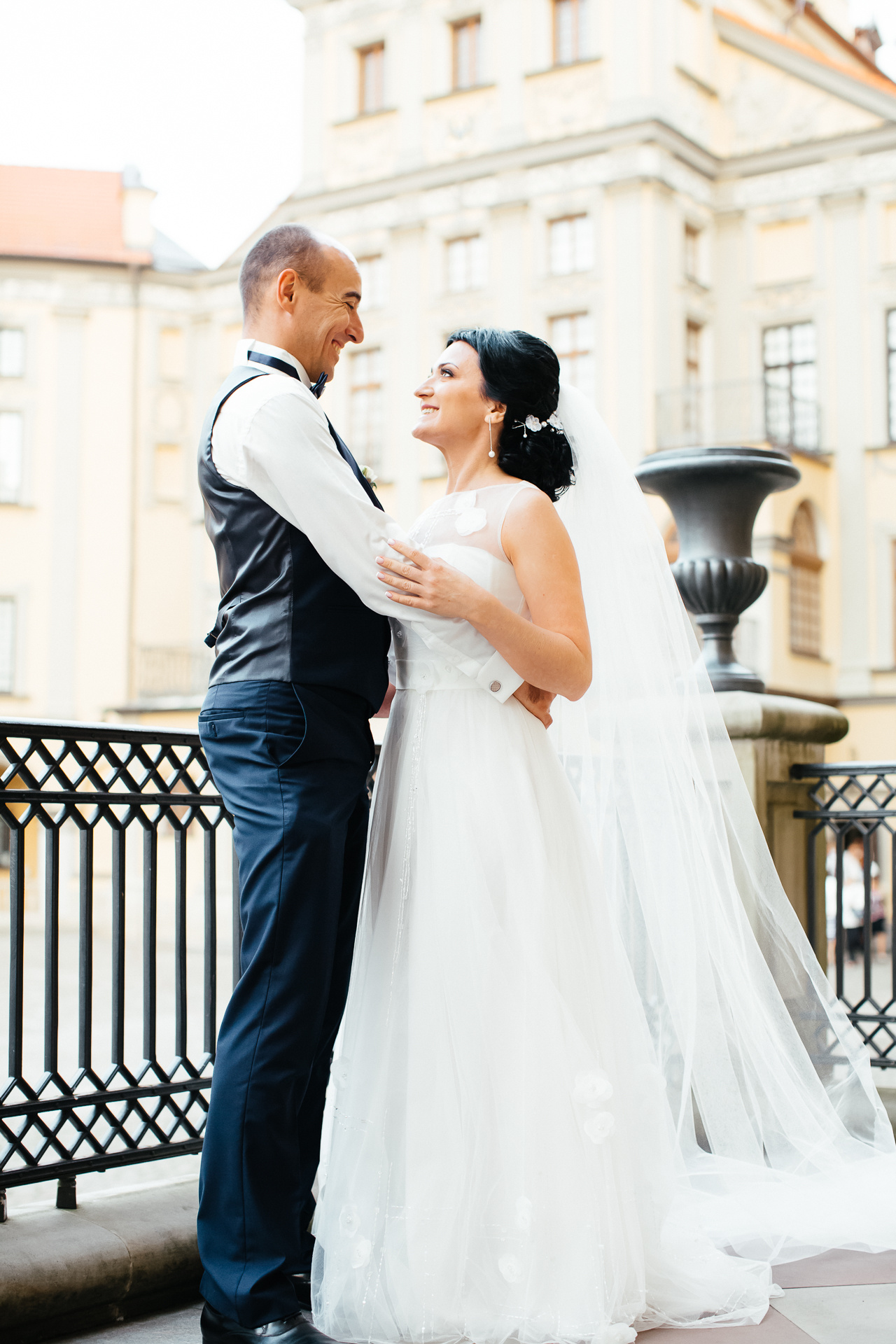 V & T. Летняя свадьба в Несвиже. Destination wedding photographer in Iceland, Spain, Italy, Greece and