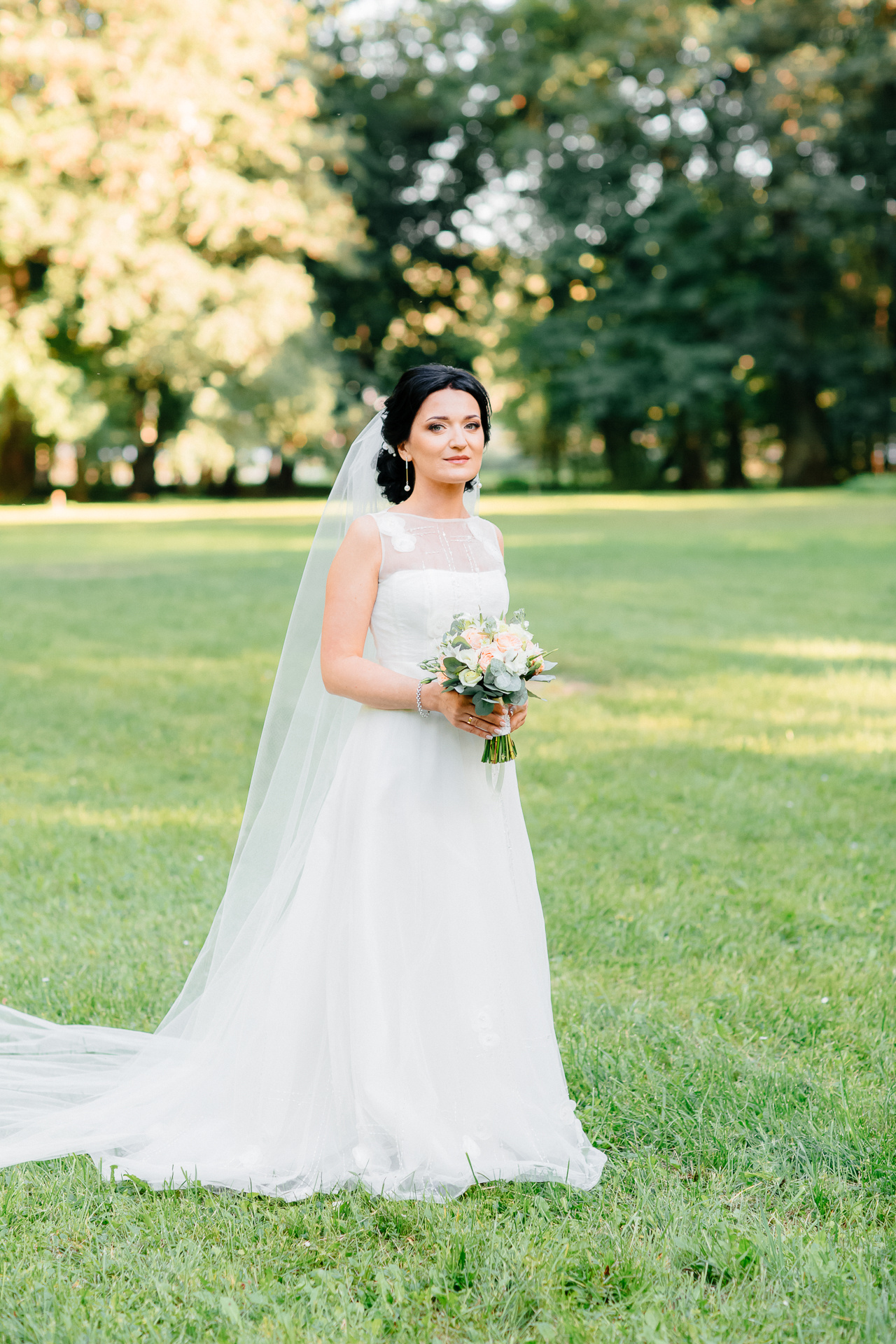 V & T. Летняя свадьба в Несвиже. Destination wedding photographer in Iceland, Spain, Italy, Greece and