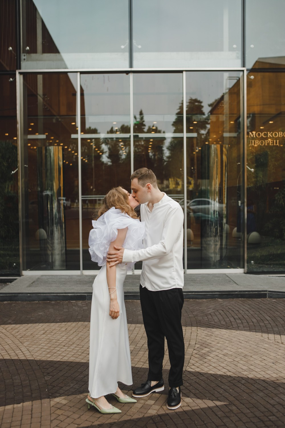 Артем и Ира (ЗАГС и прогулка). Семейный и свадебный фотограф в Нижнем Новгороде