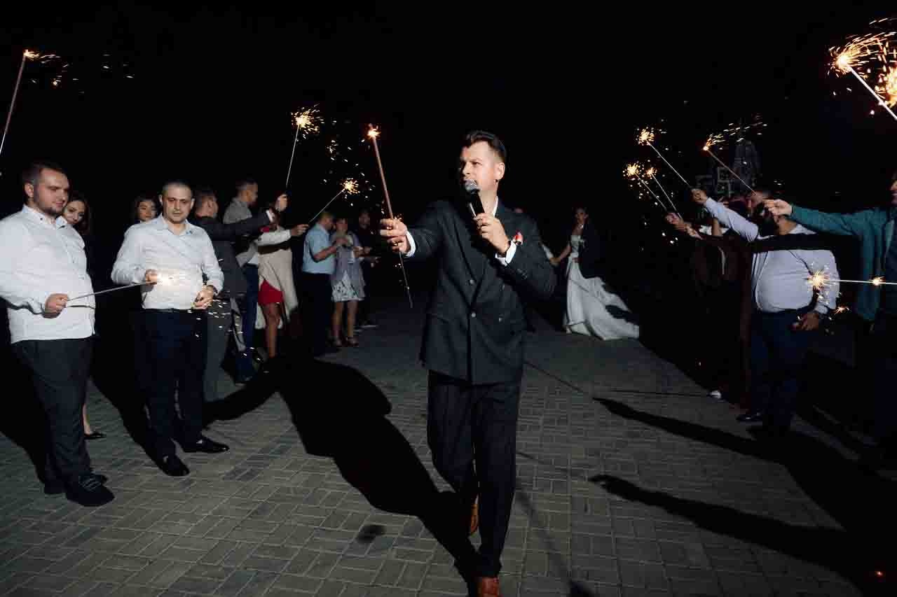 Ведущий Царев. Подрядчики и друзья сети свадебных площадок House for wedding