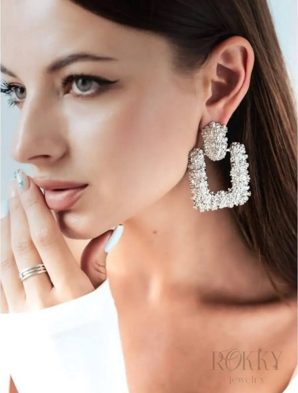 ГАРДЕРОБ БАЗА. Контент для маркетплейсов и соцсетей. Фото и видео съемка