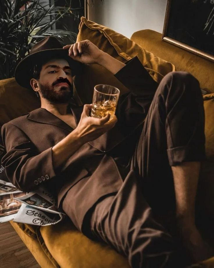 Деловой портрет. Фотограф для маркетплейсов Михаил Бове