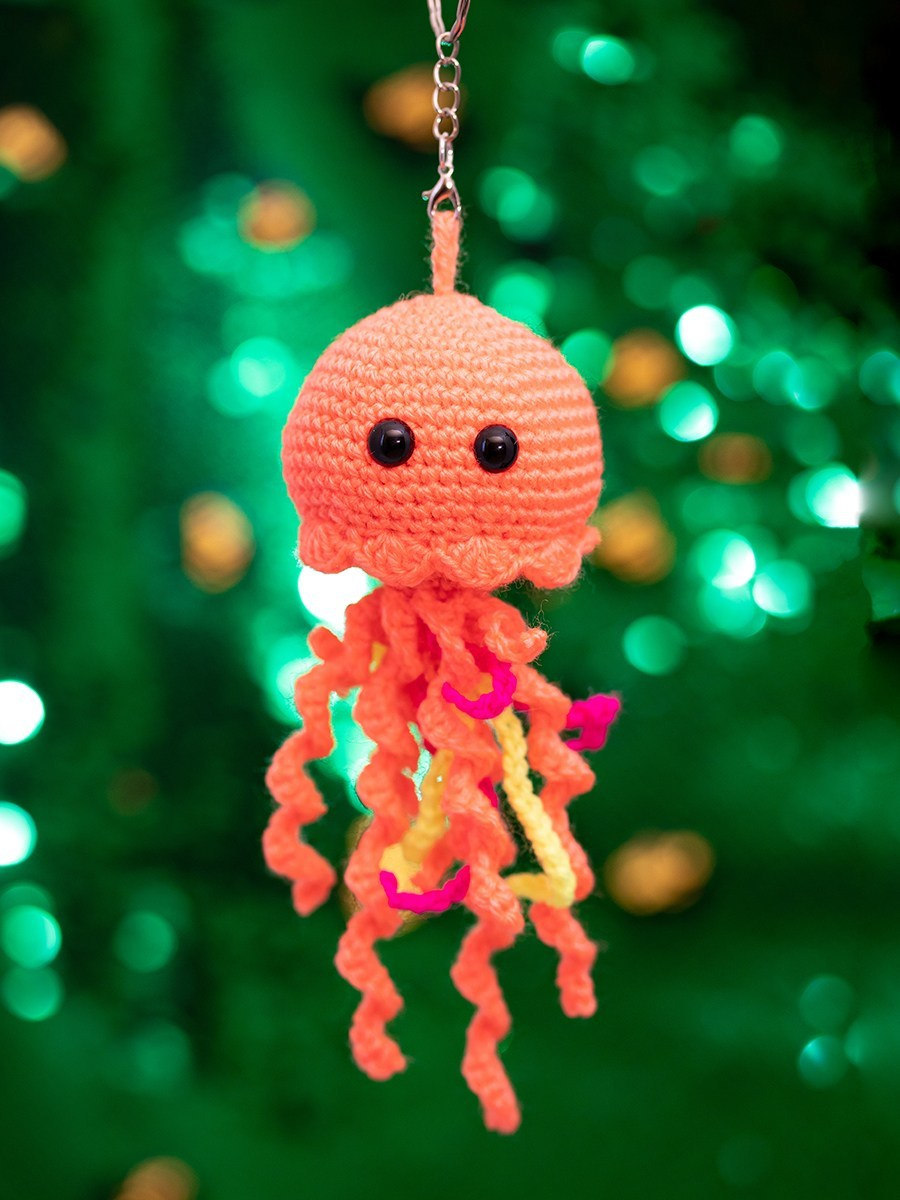 Профессиональная предметная фотосъемка брелков в Москве и Московской области. Фотостудия в Москве LUXARTPHOTO