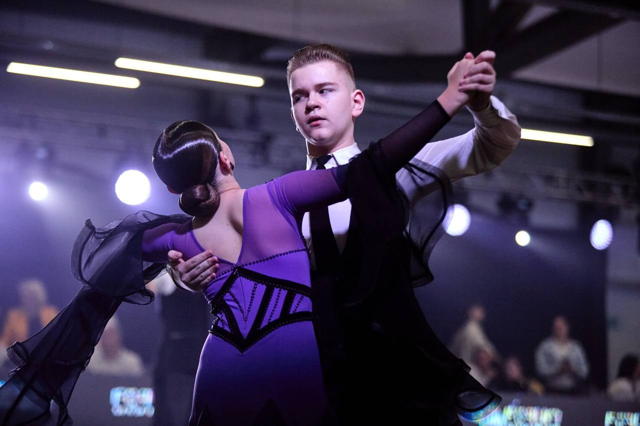 Lumo — всё о мире бальных танцев